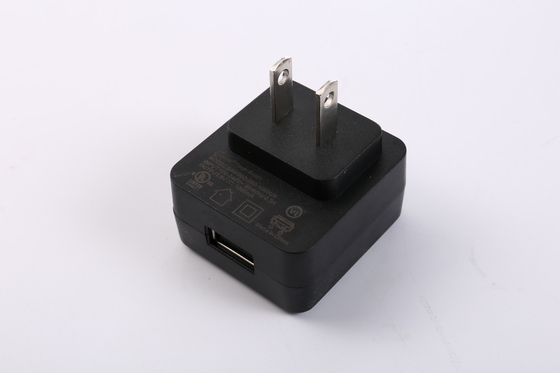 Adattatore nero 5V 1.2A 5V 0.5A IEC60335 IEC60065 di potere del palladio USB di colore 6W 5V 1A